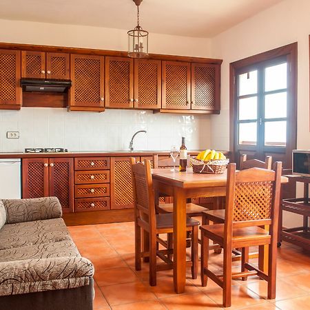 Apartamentos Rural Los Charcos Икод-де-лос-Винос Экстерьер фото